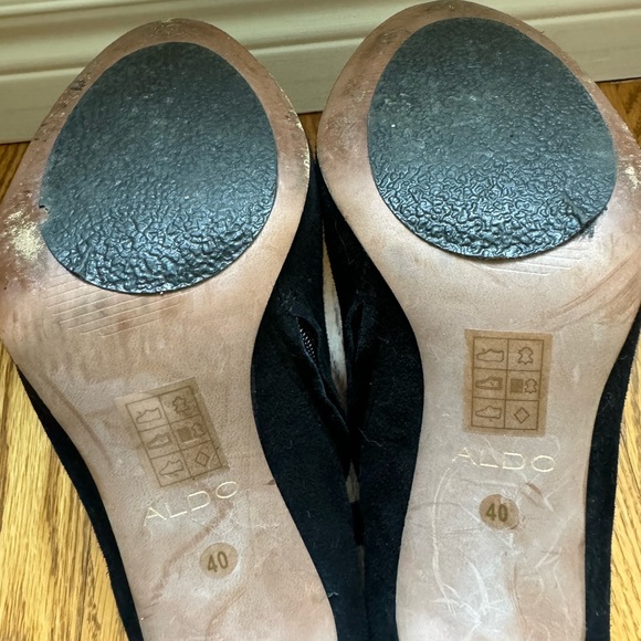 Aldo Booties with 4” Heel - Picture 4 of 9